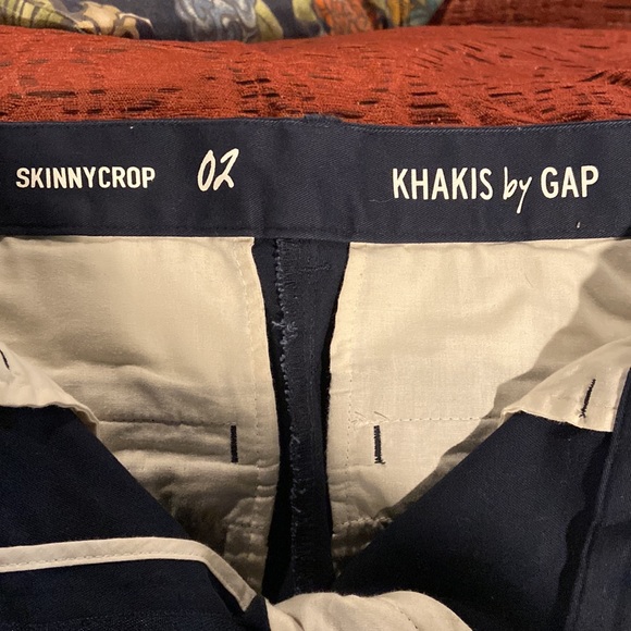 GAP skinny crop navy khakis - Picture 4 of 6